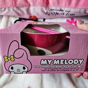 My Melody bowl with chopsticks